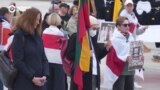  О чем говорят белорусы за границей в День солидарности с политзаключенными